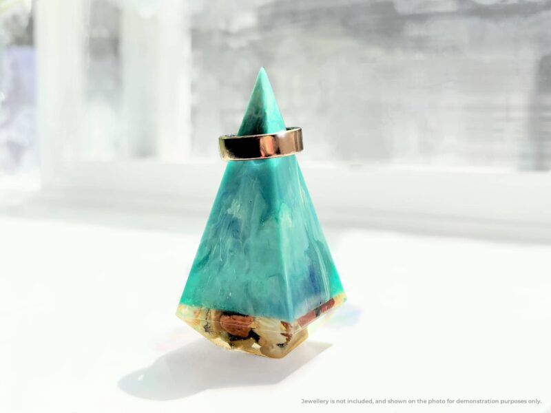 cone ring holder – perfect for displaying your favorite rings